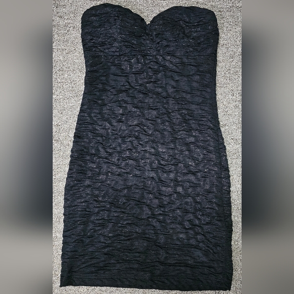 (SOLD) Bodycon Dress - Picture 1 of 2